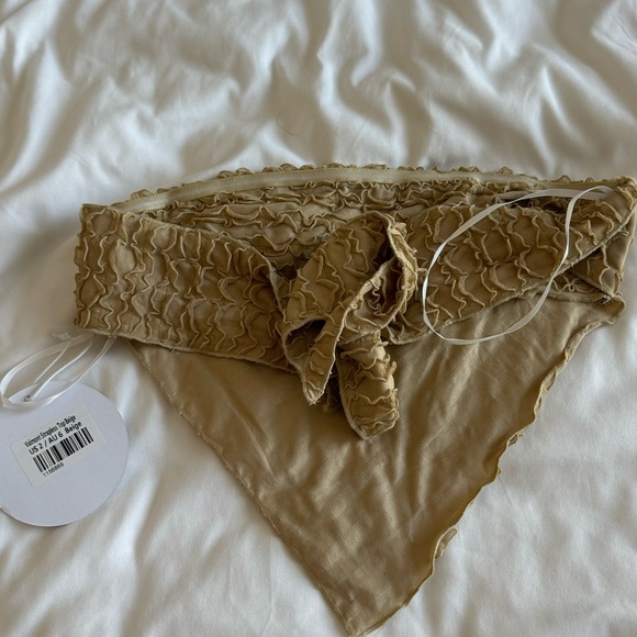 Princess Polly tie crop top - Picture 2 of 2